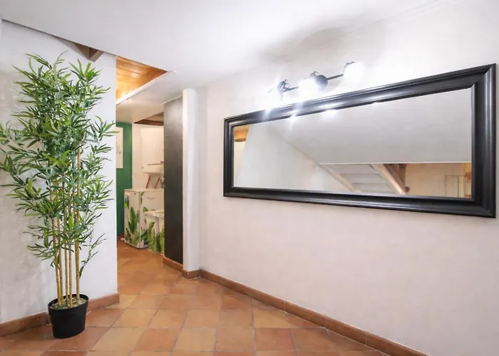 Апартаменты Via Dei Cestari Loft Рим