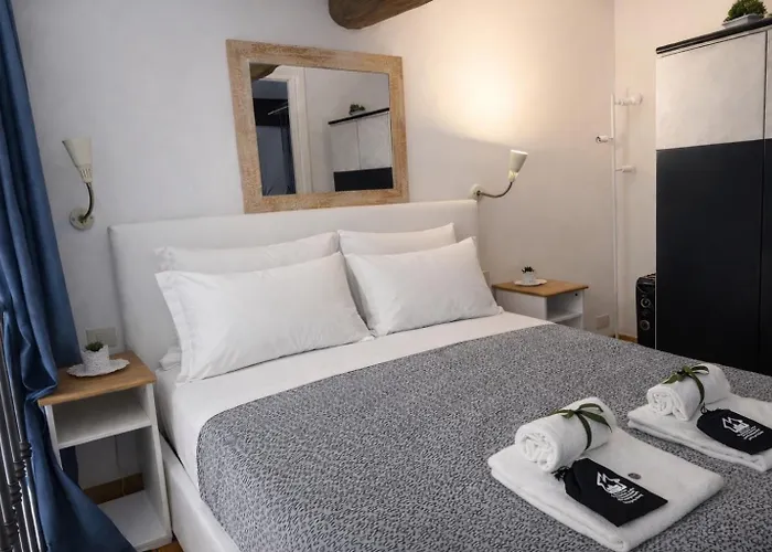 Via Dei Cestari Loft Рим